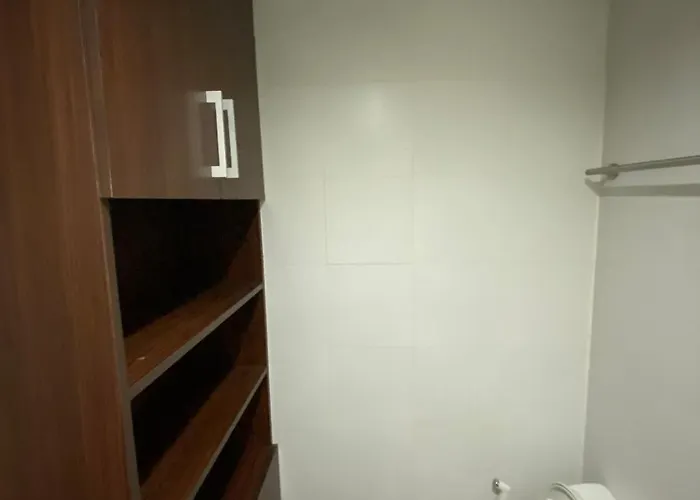Prime Location And Affordable In Legaspi Village, Makati With View Manila
